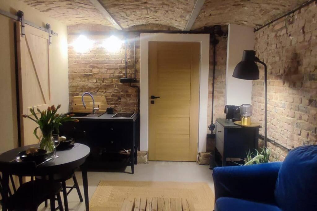 Przytulne Studio 5 Z Parkingiem Katowice Buitenkant foto